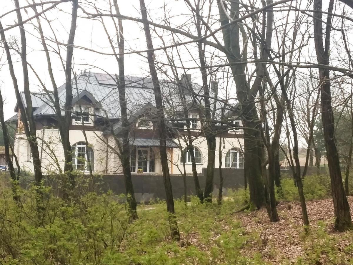 Dworek Akacja Uslugi Hotelarskie Janowiec Exterior photo